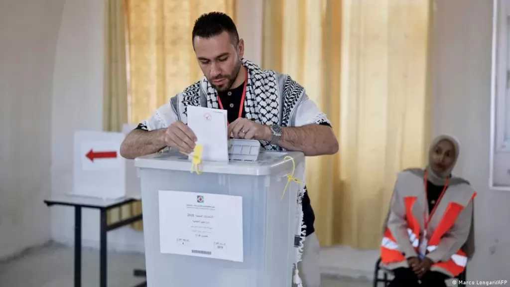 المكتب الإعلامي الحكومي في غزة يؤكد الالتزام بتسخير الإمكانيات كافة لإنجاح الانتخابات