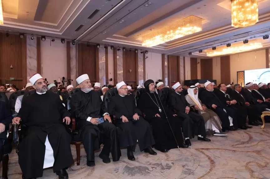 نائب الأمين العام لرابطة العالم الإسلامي: نحتاج إلى مواثيق أخلاقية للذكاء الاصطناعي |صور