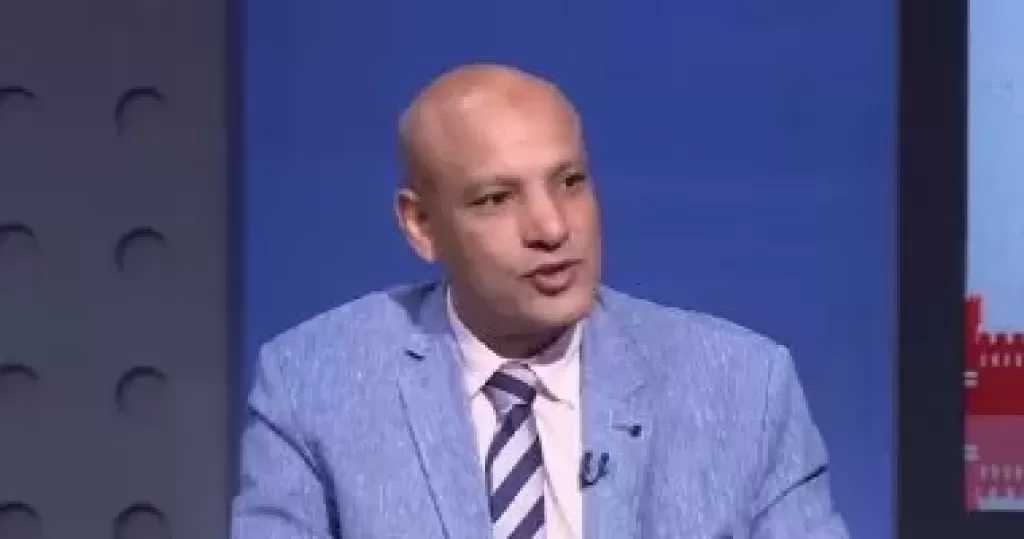 ماهر فرغلي يكشف استراتيجية الإخوان على السوشيال ميديا: اصطياد الشباب واستغلال الأزمات