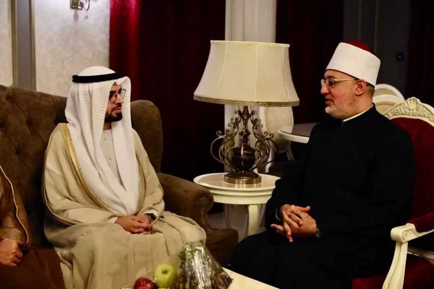 مفتي الجمهورية يلتقي رئيس الشئون الإسلامية والأوقاف بالإمارات لتعزيز التعاون المشترك