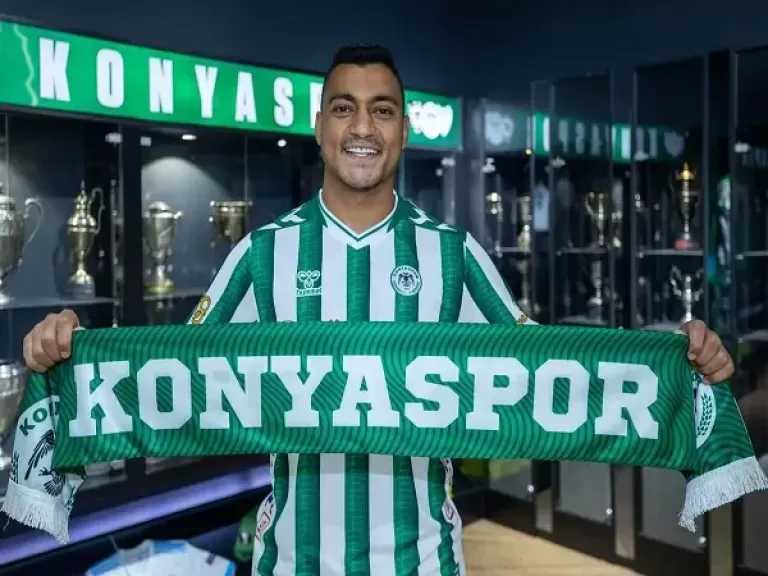 مصطفى محمد على مقاعد بدلاء كونيا سبور أمام إيرزوروم في الدوري التركي