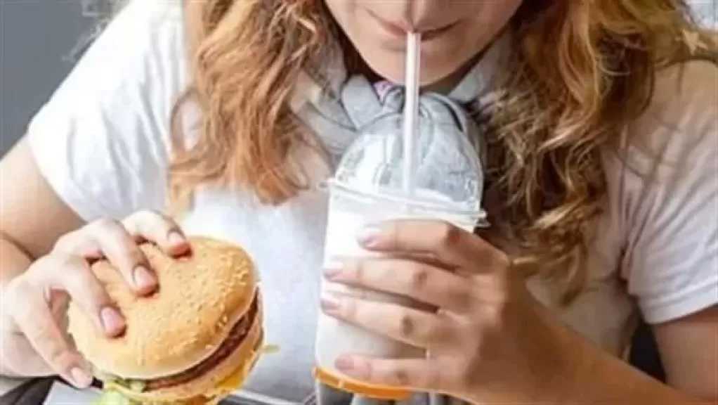 ”الصحة”: سوء التغذية لا يعني قلة الأكل.. وأطعمة غالية قد تفتقر للقيمة الغذائية