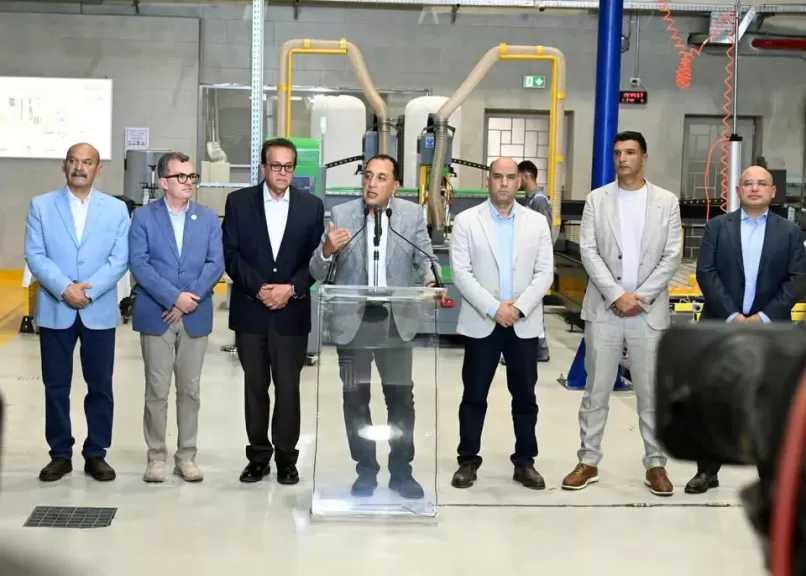 رئيس الوزراء: المسار الاقتصادي الحالي يرتكز على بناء عمالة ماهرة وتعميق وتوطين الصناعة