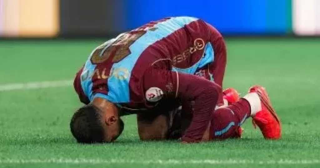 سفير تركيا فى مصر بعد فوز طرابزون: سجدة شكر صلاح تفتح قلب أمتنا