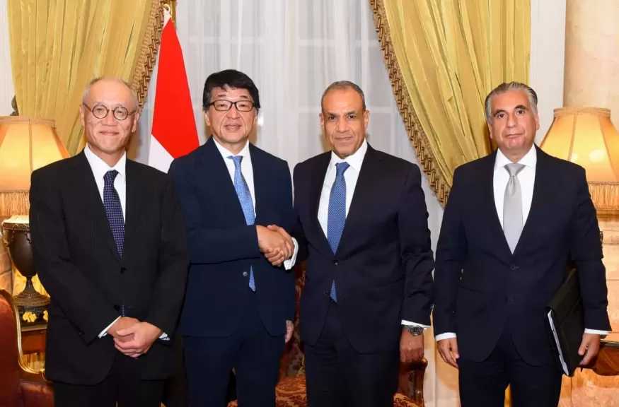 وزير الخارجية يبحث مع الرئيس التنفيذي لمجموعة ”تويوتا تسوشو” اليابانية سُبل تعزيز التعاون الاقتصادي