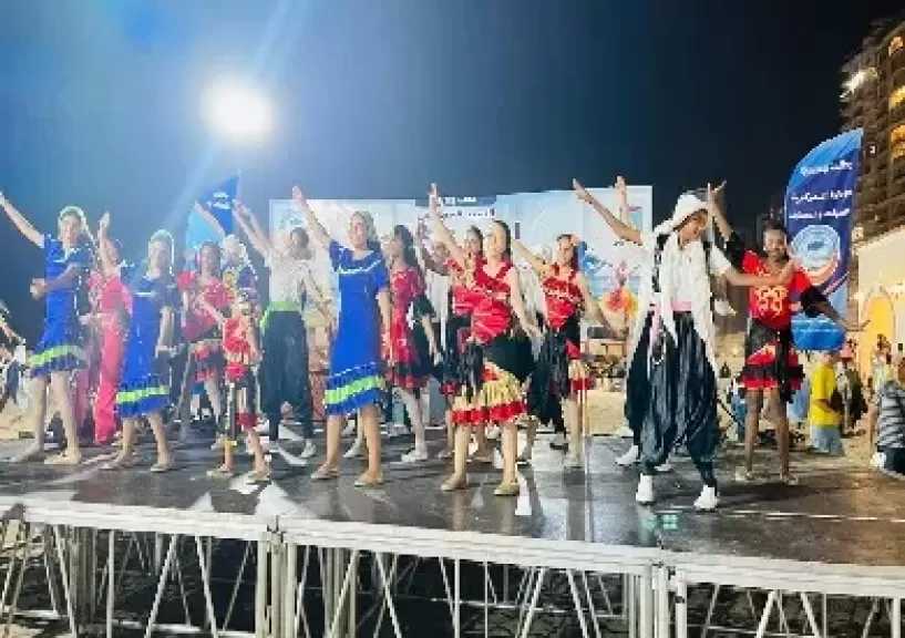 وسط تفاعل جماهيري.. «شاطئ الفن» يشعل أجواء صيف الإسكندرية بعروض موسيقية وفنية في أبو هيف