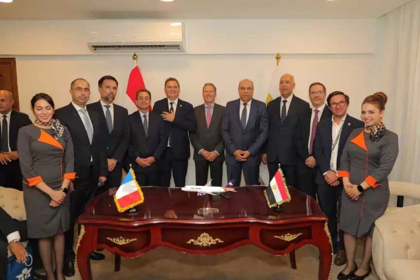 وزير الطيران: التعاقد على 30 طائرة جديدة يعزز القدرات التشغيلية لـ«إير كايرو» ويدعم خططها للنمو وفتح أسواق جديدة