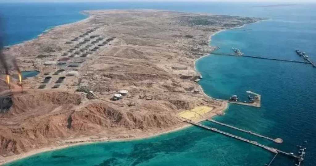 إيران تحتجز غواصة أمريكية مسيرة.. وروبيو يهدد بضرب ناقلات النفط