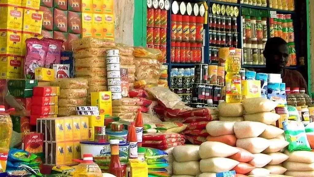 التموين: طرح السلع بأسعار مخفضة بالمنافذ يستهدف ضبط الأسواق.. ومتوسط التخفيضات 20%
