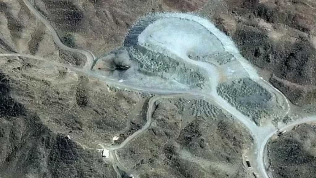 ترامب: سنضرب جبل الفاس إذا مارست إيران أنشطة نووية فيه