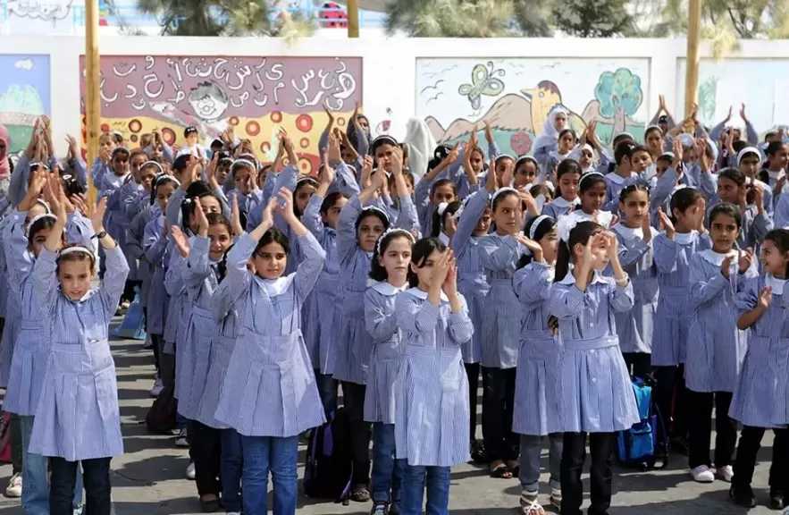 انطلاق العام الدراسى الجديد.. والمدارس تشدد على الانضباط والحضور