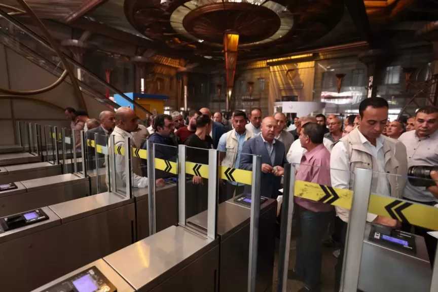 وزير النقل يتفقد محطة رمسيس لمتابعة استعدادات السكك الحديدية للعام الدراسي الجديد