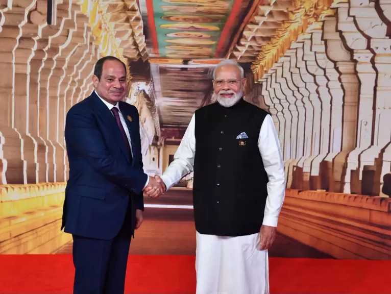 الرئيس السيسي: مصر تواصل بذل قصارى جهدها لوقف التصعيد بالمنطقة.. والهند شريك إستراتيجي حيوي