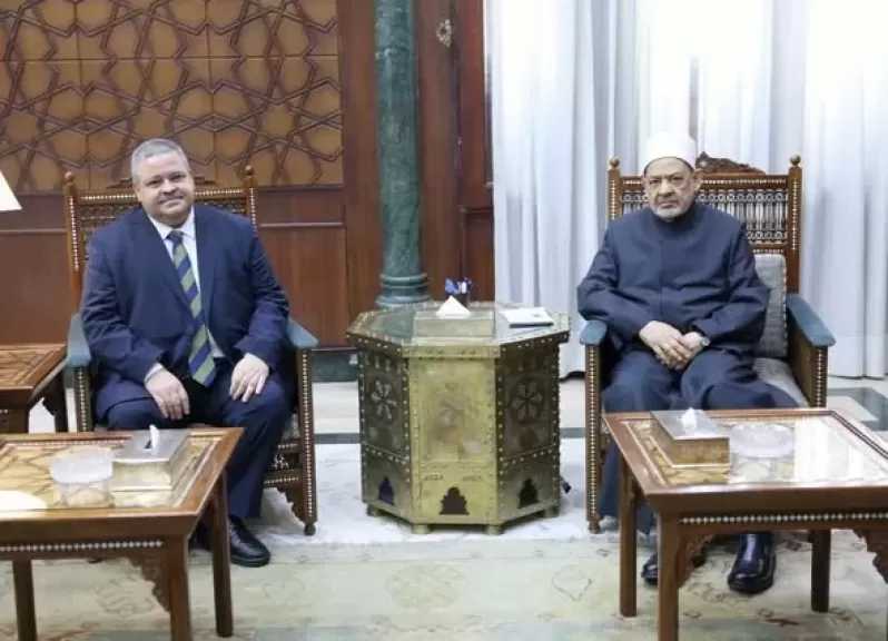 وفد هيئة إتقان يلتقي شيخ الأزهر لبحث تعزيز التعاون في مجال جودة واعتماد التعليم الفني الأزهري