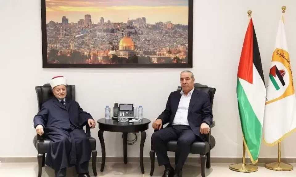 نائب الرئيس الفلسطيني يبحث مع وزير خارجية المغرب التطورات بالمنطقة