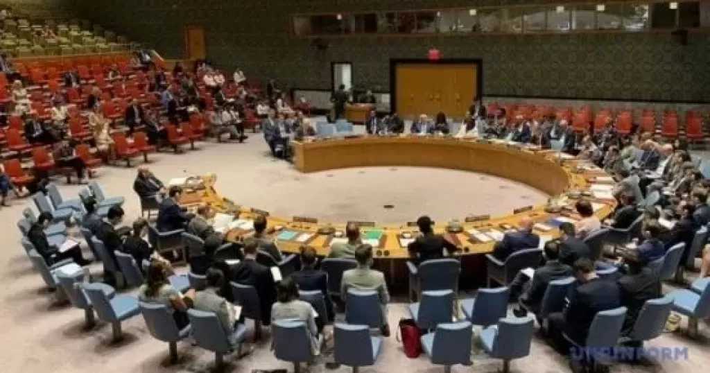 فيتو روسى صينى ضد مشروع قرار أمريكى لتمديد ولاية فريق لجنة عقوبات إيران