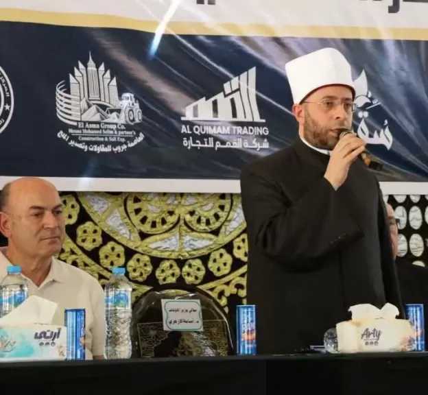 وزير الأوقاف ومستشار رئيس الجمهورية للشئون العسكرية ومحافظ مطروح في احتفال مؤسسة الرحمن الرحيم بتكريم حفظة القرآن الكريم ببئر العبد في سيناء