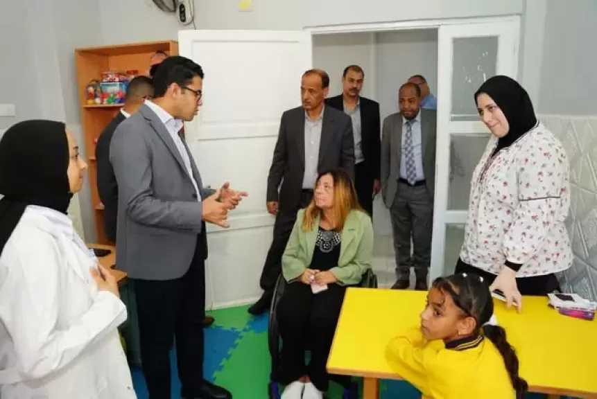المشرف العام على ”القومي للأشخاص ذوي الإعاقة” ونائب محافظ مطروح يتفقدان جمعية التأهيل الاجتماعي للمعاقين للإطلاع على الخدمات المقدمة لذوي الإعاقة