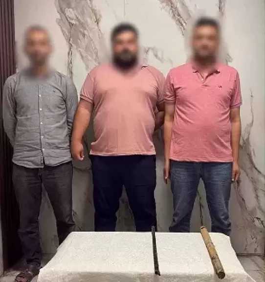 ضبط 3 متهمين بالتعدي على محام وتهشيم زجاج سيارته بكفر الشيخ