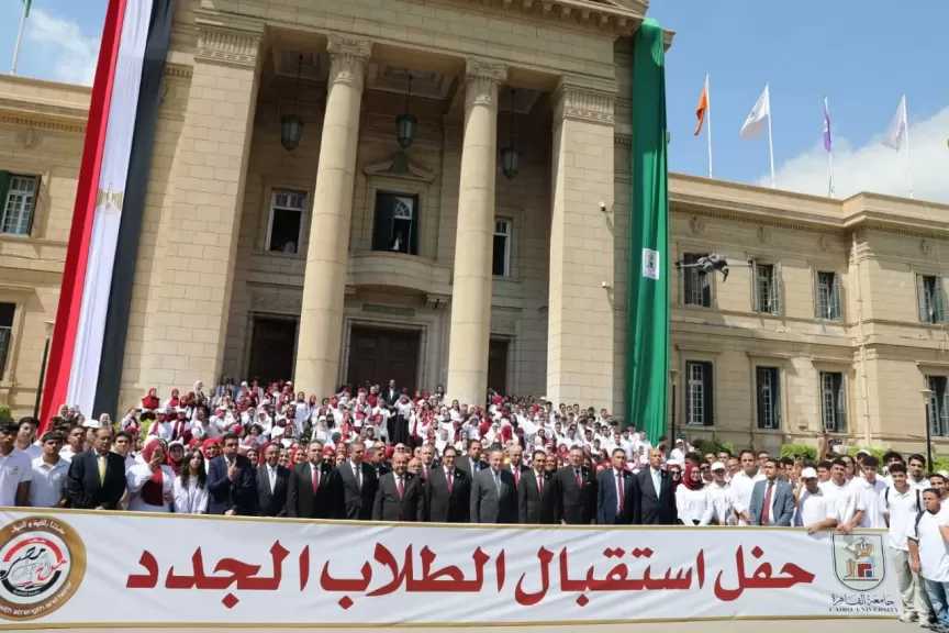 وزير التعليم العالي: الرئيس السيسي يتابع باستمرار تطوير المنظومة والارتقاء بمستوى جودة العملية التعليمية