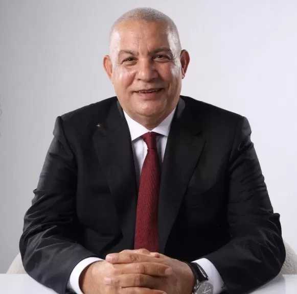 نائب ”حماة الوطن”: توجيهات الرئيس السيسي حول التحول الرقمي وكارت الخدمات ترسخ لدولة عصرية