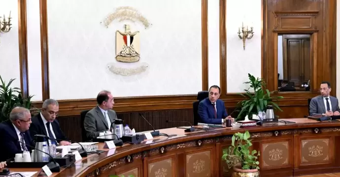 رئيس الوزراء يتابع مستجدات مشروعات تكنولوجيا المعلومات والبنية التحتية للاتصالات والتحول الرقميّ