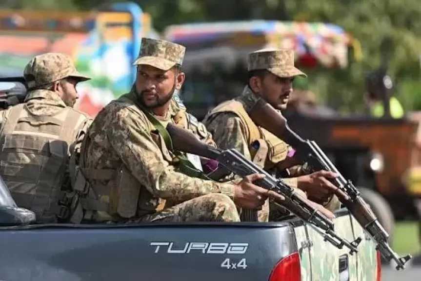 مقتل 3 أشخاص وإصابة آخرين جراء غارات باكستانية على إقليمي كونار وبكتيكا شرقي أفغانستان