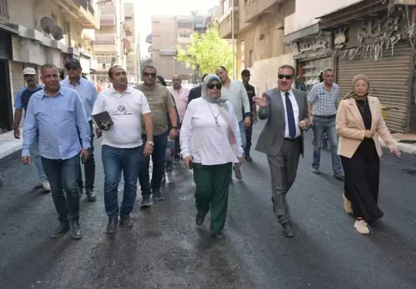 محافظ بورسعيد يتابع تطوير شبكات الصرف والأمطار ورفع كفاءة شوارع «أرض العزب» بحي العرب