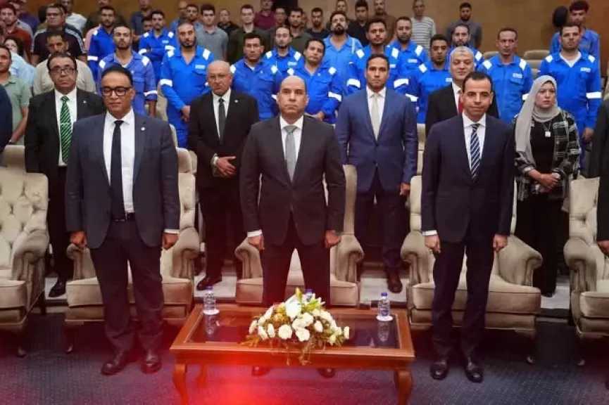 وزير العمل يختتم جولته بالإسكندرية من قلب مواقع العمل والإنتاج.. ويتفقد ”إيثيدكو” بالعامرية
