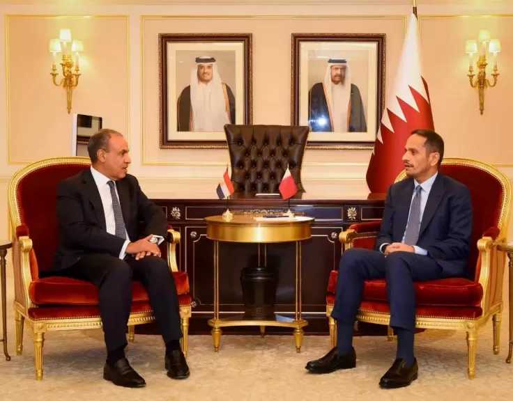وزير الخارجية يبحث في نيويورك مع رئيس الوزراء وزير خارجية قطر العلاقات الثنائية والأوضاع الإقليمية.