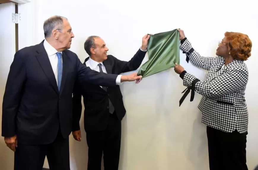 وزير الخارجية يشارك في تدشين لوحة تذكارية بمجلس الأمن تخليدا لذكرى المندوبين الدائمين الذين وافتهم المنية