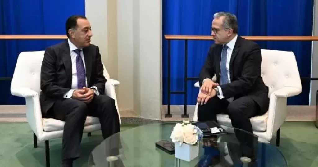 رئيس الوزراء يستقبل المدير العام لمنظمة اليونسكو
