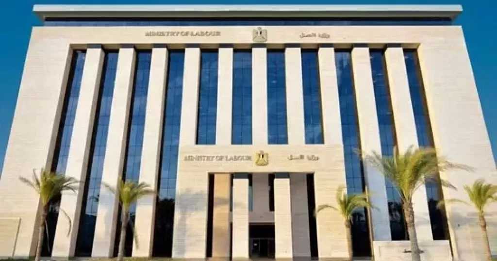 2300 فرصة عمل جديدة بمشروع محطة الضبعة النووية برواتب تصل لـ40 ألف جنيه