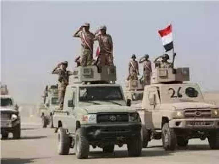 متحدث القوات المسلحة اليمنية: عناصر الحوثي تكبدت خسائر بشرية أدت لانسحابها على الفور