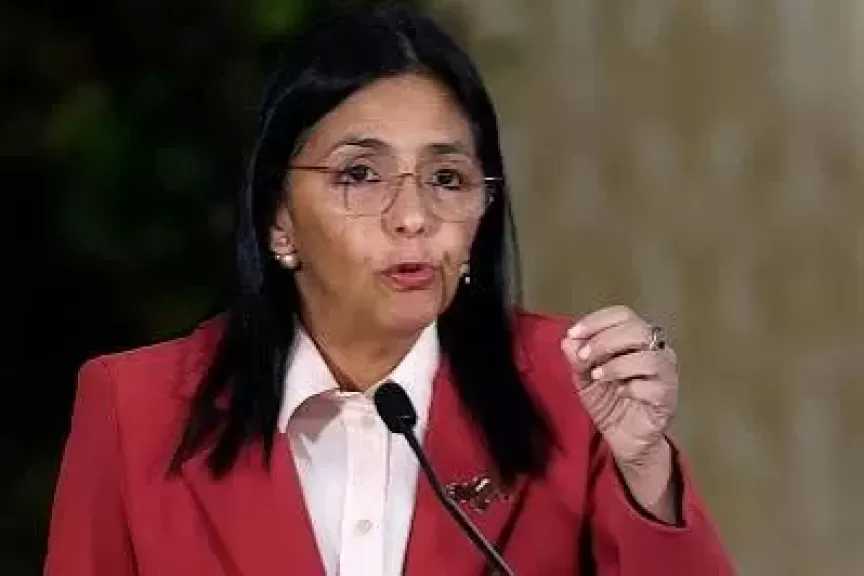 رئيسة فنزويلا المؤقتة تتعهد بإجراء انتخابات وصولًا إلى ”ديمقراطية كاملة”