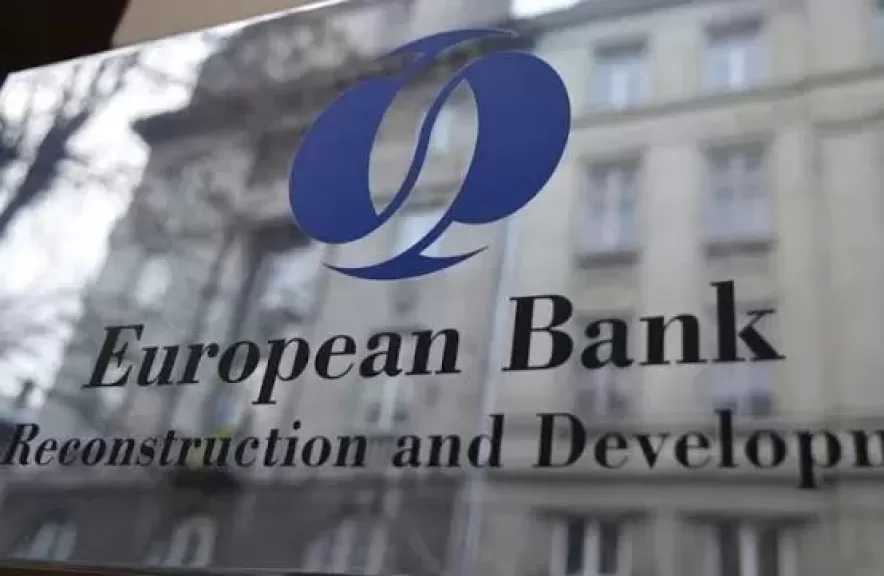 البنك الأوروبي لإعادة الإعمار يخفض توقعات النمو إلى 2.5% بفعل الحروب والطاقة وإغلاق هرمز