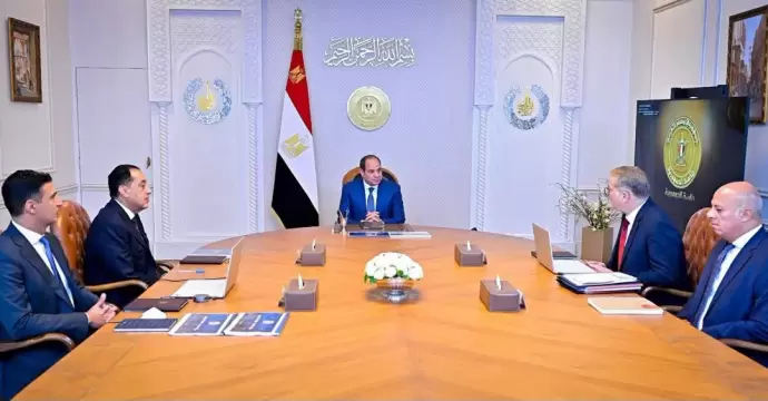 الرئيس السيسي يوجه باتخاذ الإجراءات اللازمة لسحب الأراضي الصناعية الشاغرة غير المستغلة
