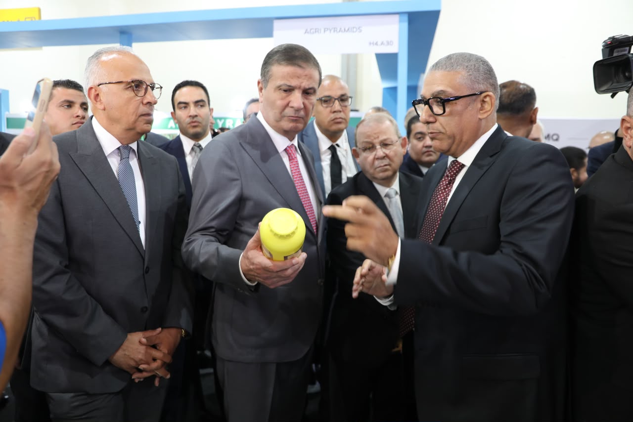 4d8433096527.jpeg