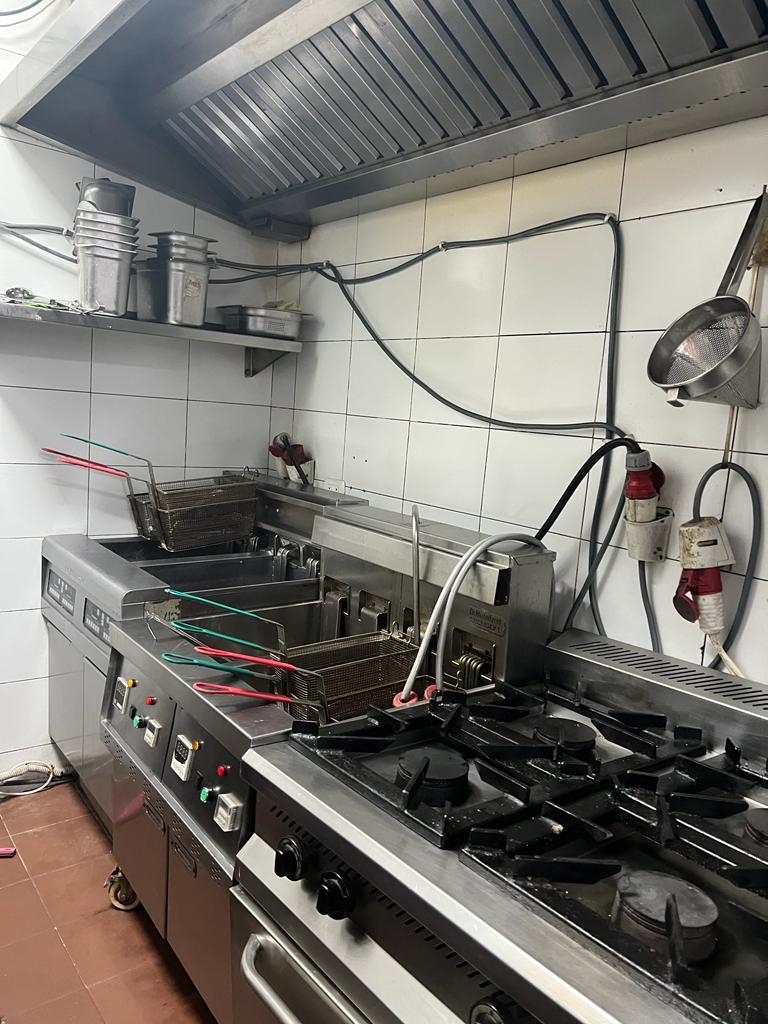 750a89fedae6.jpg